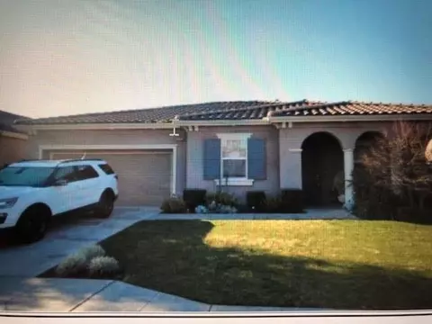 3256 Twain Ave, Clovis, CA 93619 photo 1