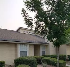 192 W Pilgrim Ln, Clovis, CA 93612 photo 1