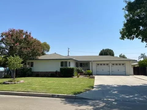 208 Fink Ave, Sanger, CA 93657 photo 1