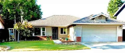 2085 Los Altos Ave, Clovis, CA 93611 photo 1