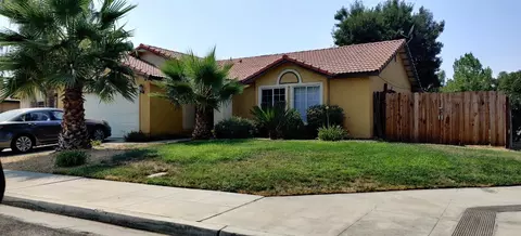 1110 Colombard Dr, Madera, CA 93637 photo 1