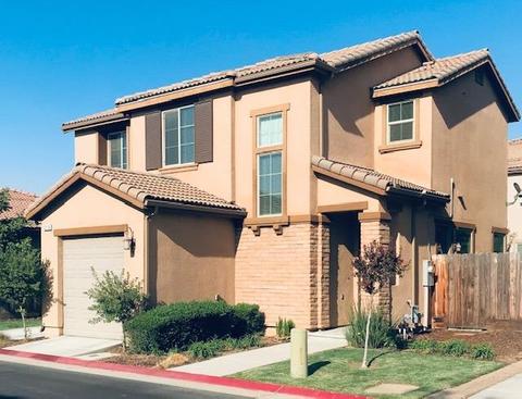 3279 Lahar Ln, Clovis, CA 93619 photo 1