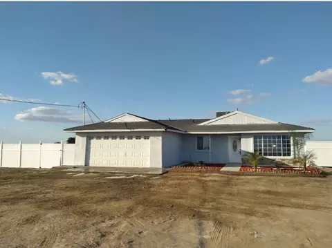 19640 Jersey Ave, Lemoore, CA 93245 photo 1