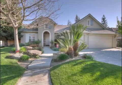 354 W Houston Ave, Clovis, CA 93611 photo 1