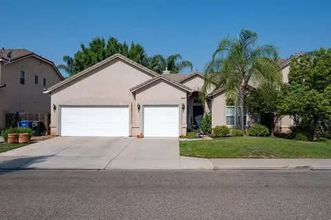 940 Hanson Ave, Clovis, CA 93611 photo 1