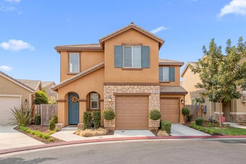 3088 Aerial Ln, Clovis, CA 93619 photo 1