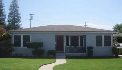 507 N Pine St, Madera, CA 93637 photo 1
