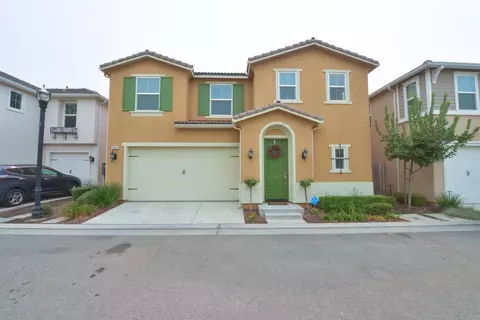 3562 Luminary Way, Clovis, CA 93619 photo 1