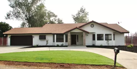 25684 El Vado Dr, Madera, CA 93638 photo 1