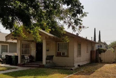 523 W D St, Lemoore, CA 93245 photo 1