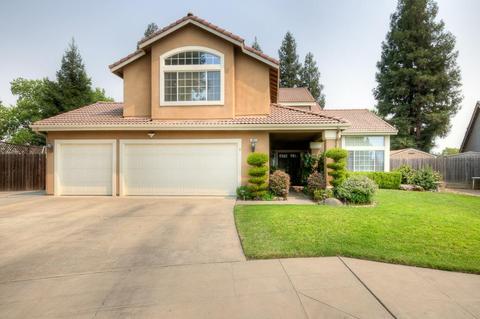 1695 Carolina, Clovis, CA 93611 photo 1