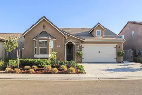 3516 Saginaw Ave, Clovis, CA 93619 photo 1