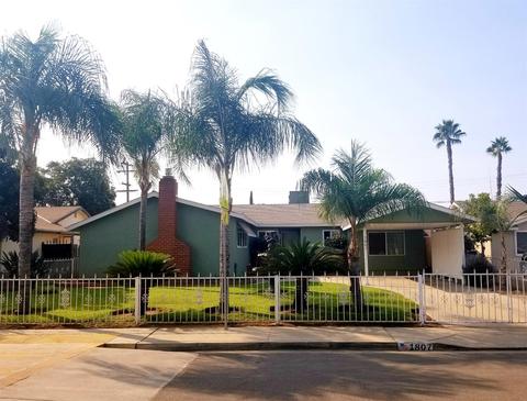 1807 3rd St, Sanger, CA 93657 photo 1
