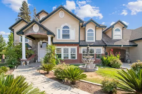 11895 E Shaw Ave, Clovis, CA 93619 photo 1