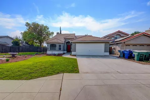 872 Fedora Ave, Clovis, CA 93612 photo 1