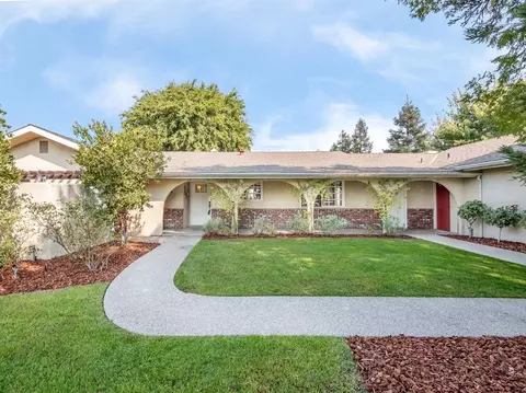2337 Gettysburg Ave, Clovis, CA 93611 photo 1