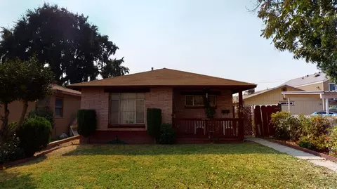 306 S B St, Madera, CA 93638 photo 1