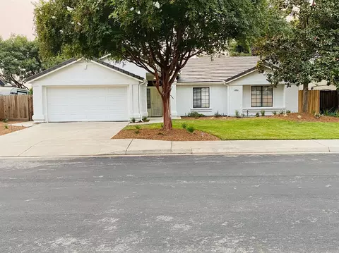 542 Arroyo Ave, Clovis, CA 93611 photo 1