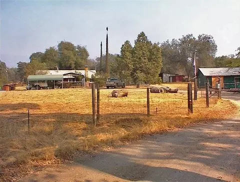 40396 Dunlap Rd, Dunlap, CA 93621 photo 1