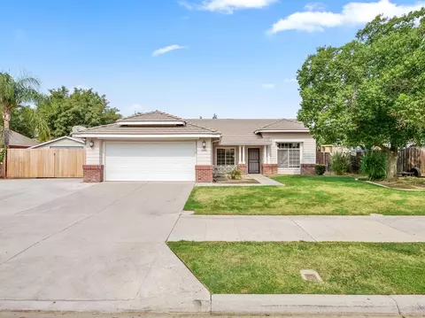 2869 San Jose Ave, Clovis, CA 93611 photo 1