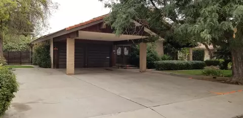 105 8th St, Clovis, CA 93612 photo 1