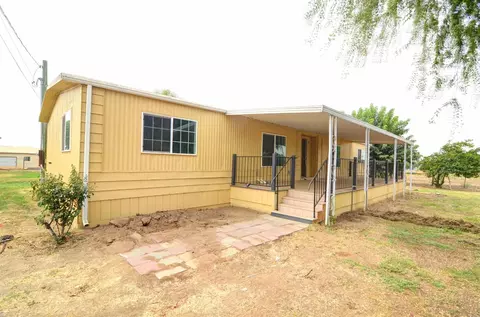 11273 E Shields Ave, Sanger, CA 93657 photo 1