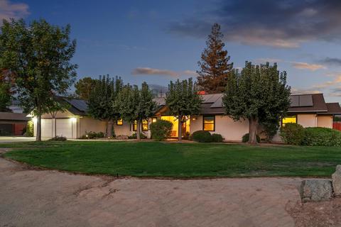 10837 Mountain View Dr, Madera, CA 93636 photo 1