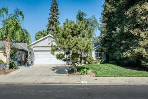 293 W Kelly Ave, Clovis, CA 93611 photo 1