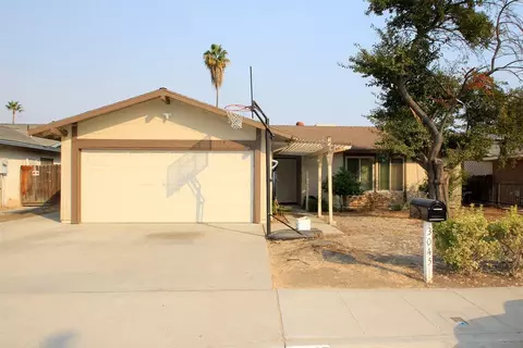 3045 Adler Ave, Clovis, CA 93612 photo 1