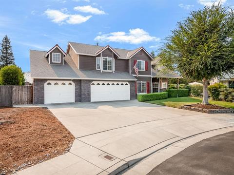 286 Bedford Ave, Clovis, CA 93611 photo 1