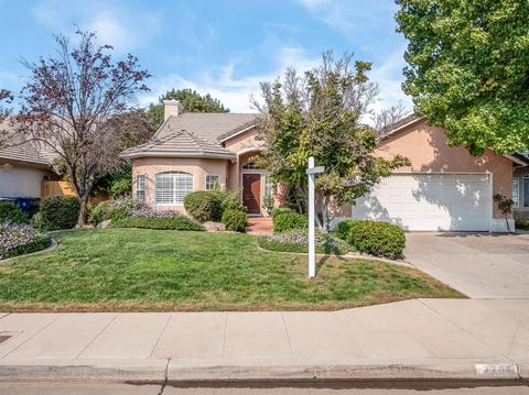2745 Roberts Ave, Clovis, CA 93611 photo 1