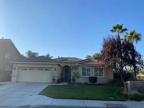 533 Parkridge, Chowchilla, CA 93610 photo 1