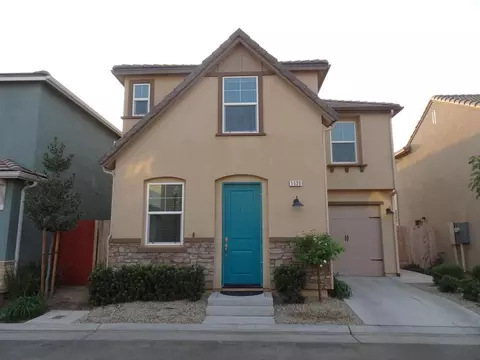 1530 Nabors Dr, Clovis, CA 93619 photo 1