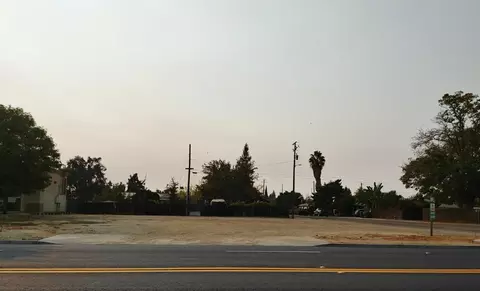 1407 Academy Ave, Sanger, CA 93657 photo 1