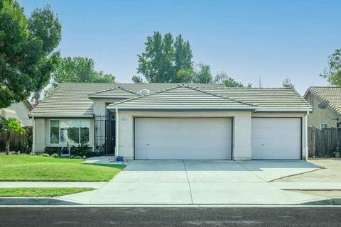 2854 Chianti Ave, Madera, CA 93637 photo 1
