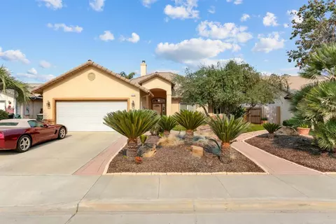 2158 Independence Pl, Hanford, CA 93230 photo 1