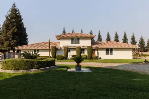 27379 Ellis St, Madera, CA 93638 photo 1
