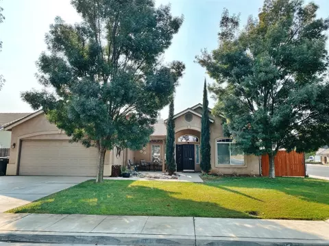 1987 Sequoia Ave, Sanger, CA 93657 photo 1