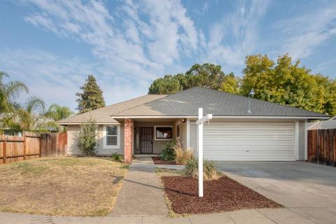 1629 Donner Ave, Clovis, CA 93611 photo 1