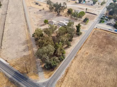 10896 N Armstrong Ave, Clovis, CA 93619 photo 1