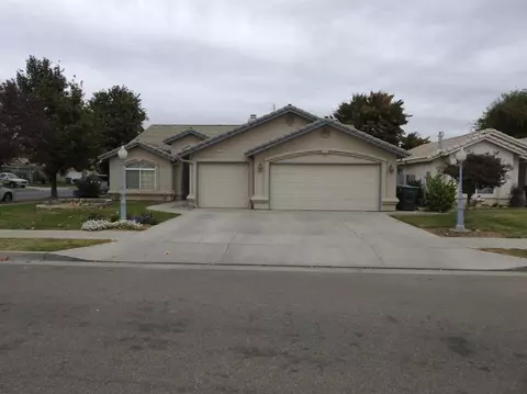 1127 Shannon Ave, Madera, CA 93637 photo 1