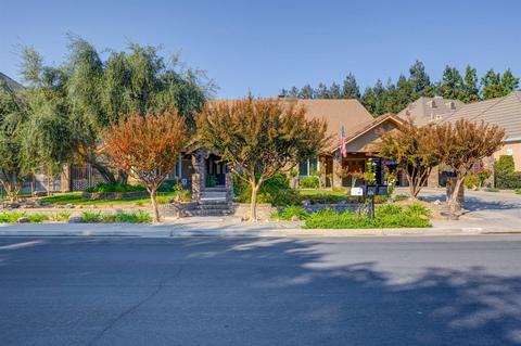 575 S Boyd, Kerman, CA 93630 photo 1