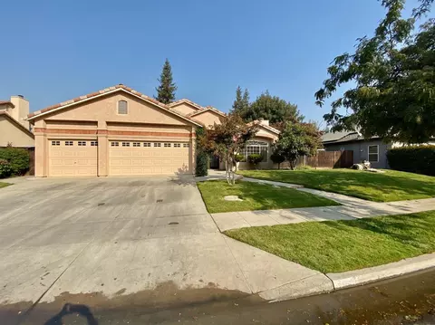 345 W Goshen Ave, Clovis, CA 93611 photo 1
