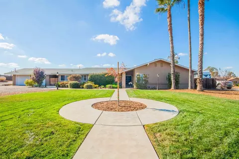 14556 Brookhill Rd, Madera, CA 93636 photo 1