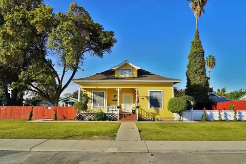 318 F St, Lemoore, CA 93245 photo 1