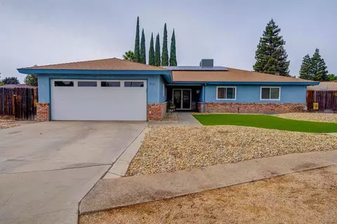 1421 W Central Ave, Madera, CA 93637 photo 1