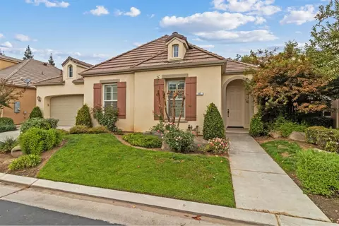 87 W Lester Ave, Clovis, CA 93619 photo 1