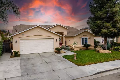 2287 Pacific Ct, Madera, CA 93637 photo 1