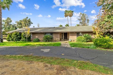 12236 Loren Way, Madera, CA 93636 photo 1