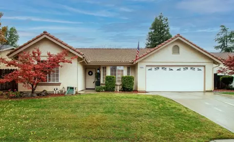 2462 Stuart Ave, Clovis, CA 93611 photo 1